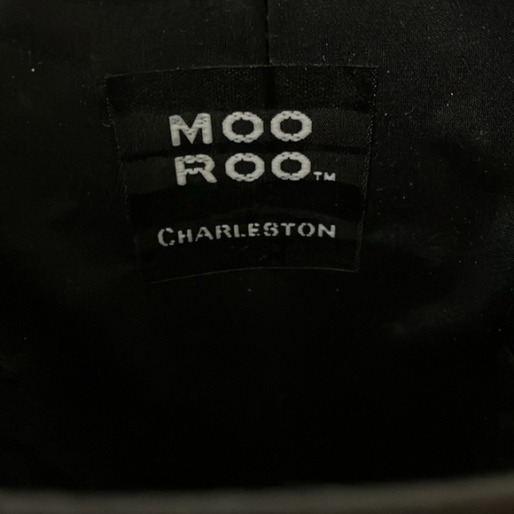 Moo Roo Vintage (2000) Flower Box Purse - Picture 2 of 9